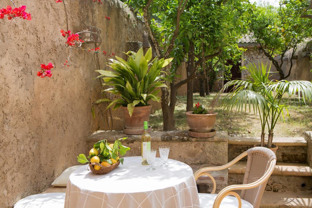 Agroturismo Es Pla De Llodrá